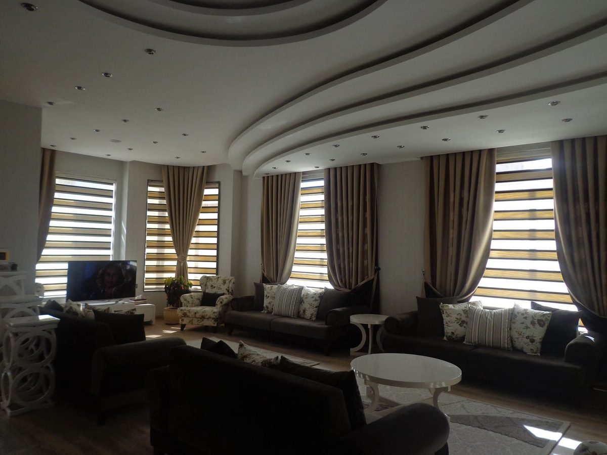 Lüks gri altın desenli